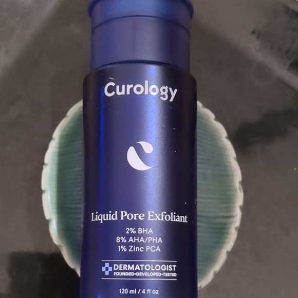 Liquid Pore Exfoliant - Picture 1 of 3